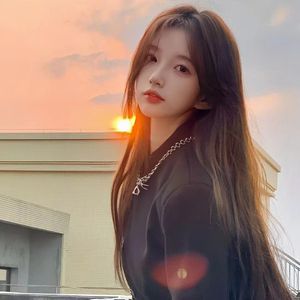 祼体美女吸乳❌❌羞羞
